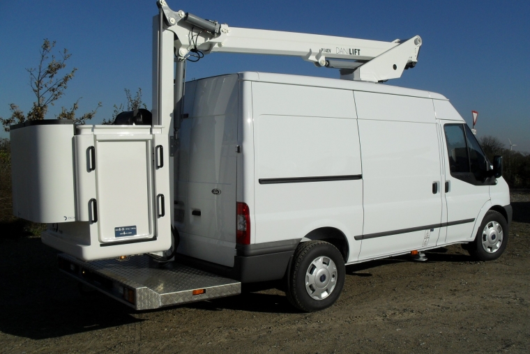 P140V - Van
